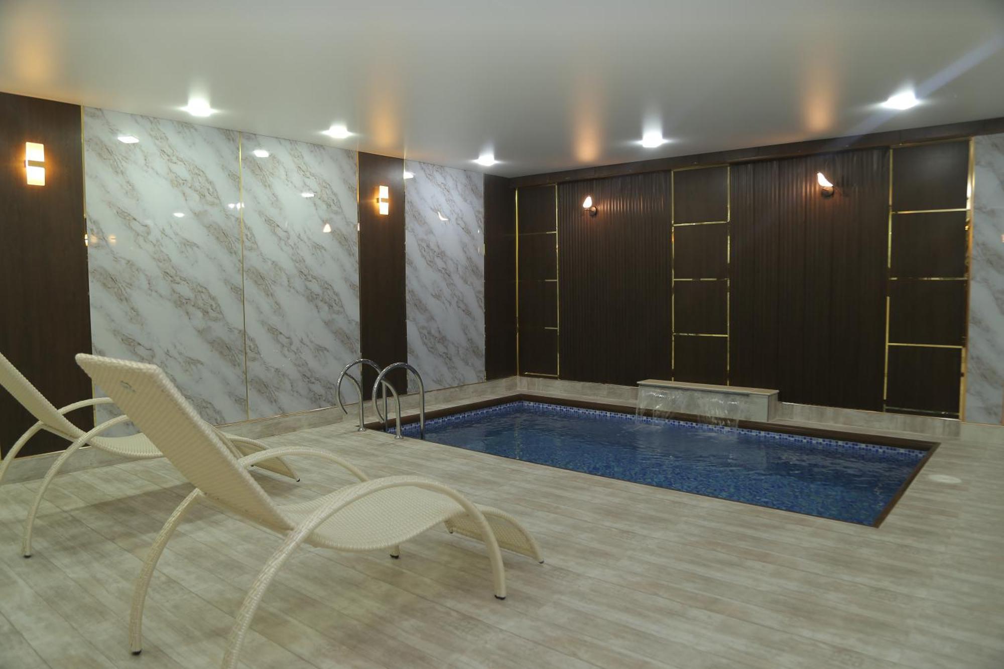 Takchilik Bek Plus Hotel מראה חיצוני תמונה
