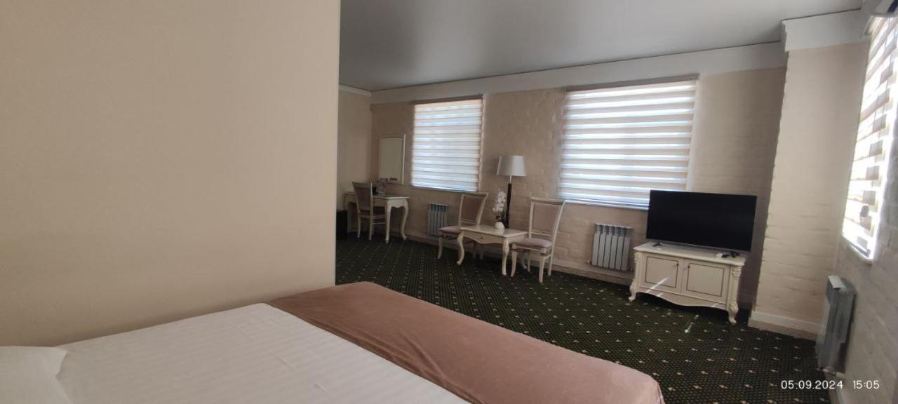 Takchilik Bek Plus Hotel מראה חיצוני תמונה